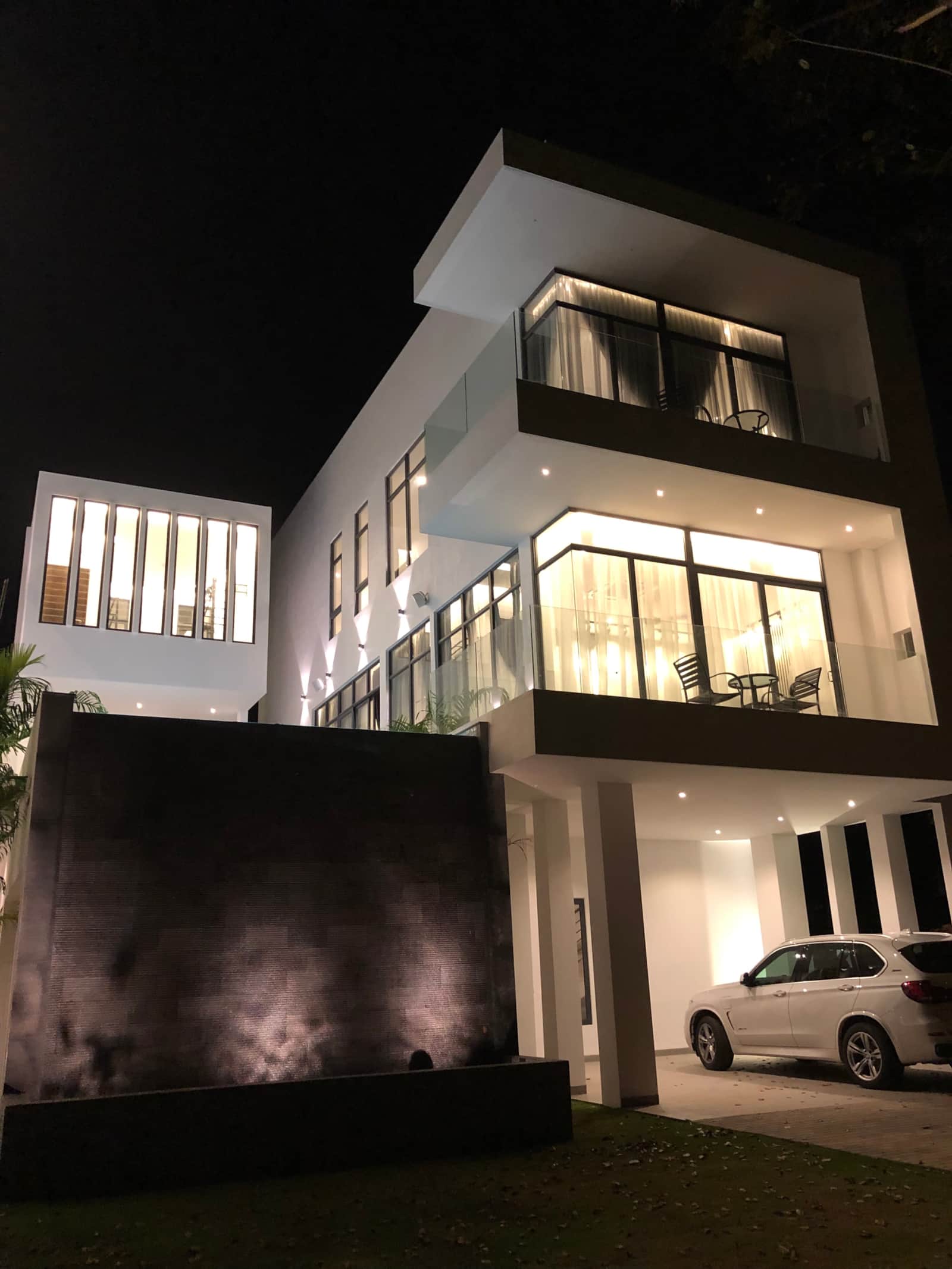 Right wing at night